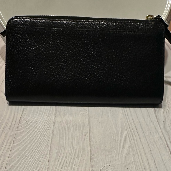 Kate Spade black wristlet wallet - Picture 2 of 5